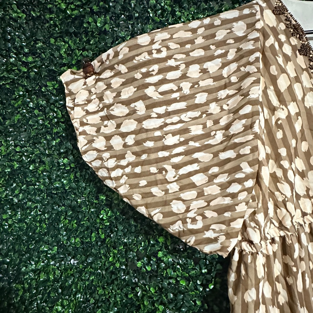 Kaktus Brown and Cream Patterned Dress - Picture 6 of 7